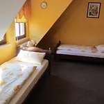 & Zur Linde 3* Hermsdorf (Thuringia)