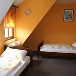 & Zur Linde Hermsdorf (Thuringia)