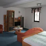 & Zur Linde 3* Hermsdorf (Thuringia)