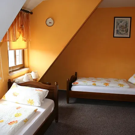 Gasthaus&hotel Zur Linde Hermsdorf (Thuringia)