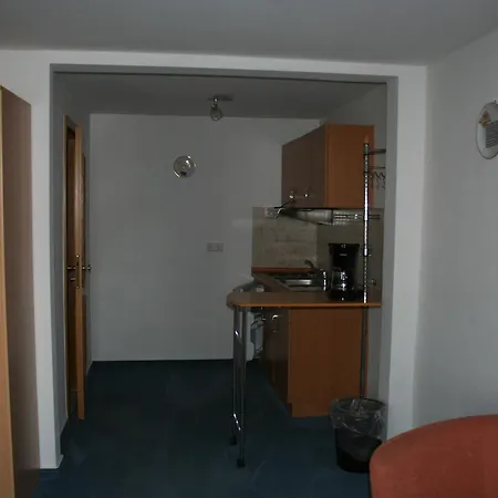 & Zur Linde Hermsdorf (Thuringia)