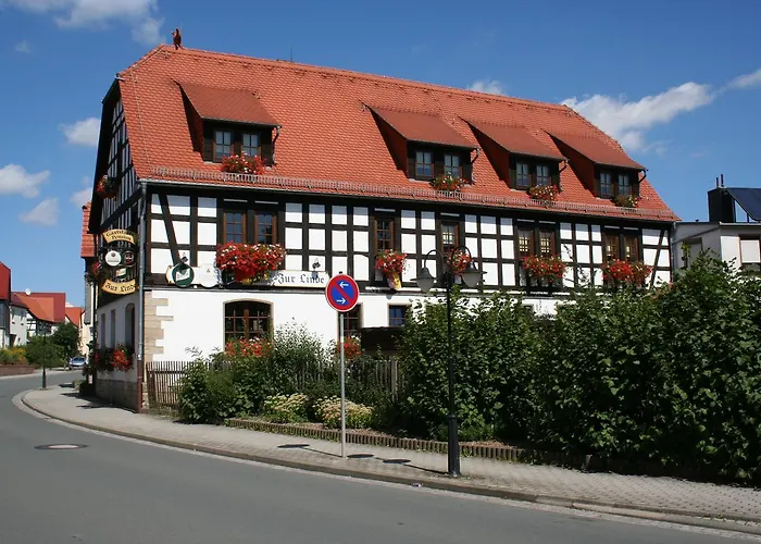 & Zur Linde Otel