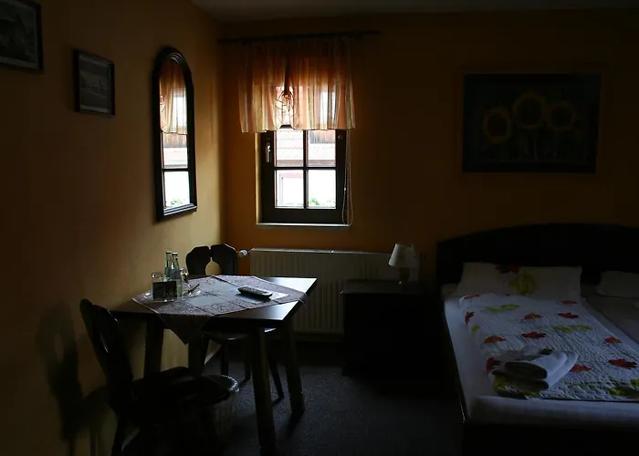 Otel & Zur Linde Hermsdorf (Thuringia)